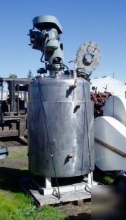 Reactor, 300 gallon, s/st, c.e. howard, 50 psi, jktd,