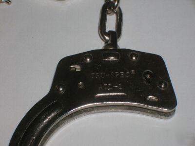 New tru-specÂ® chain handcuffs police military security 