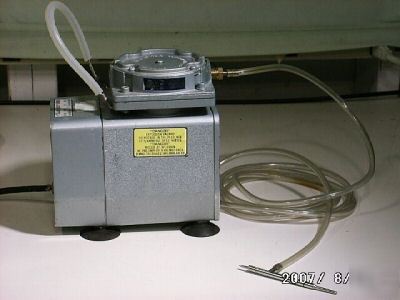 Gast 1/8 hp vacuum oiless pump