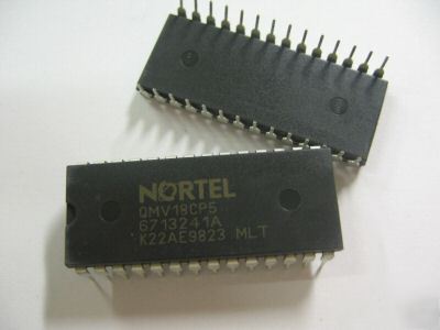 13PCS p/n QMV18CP5 ; integrated circuit